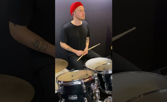 Blink 182 - Adam's Song на барабанах